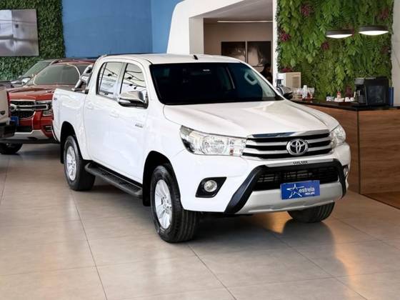 TOYOTA HILUX 2.8 SRV 4X4 CD 16V DIESEL 4P AUTOMÁTICO